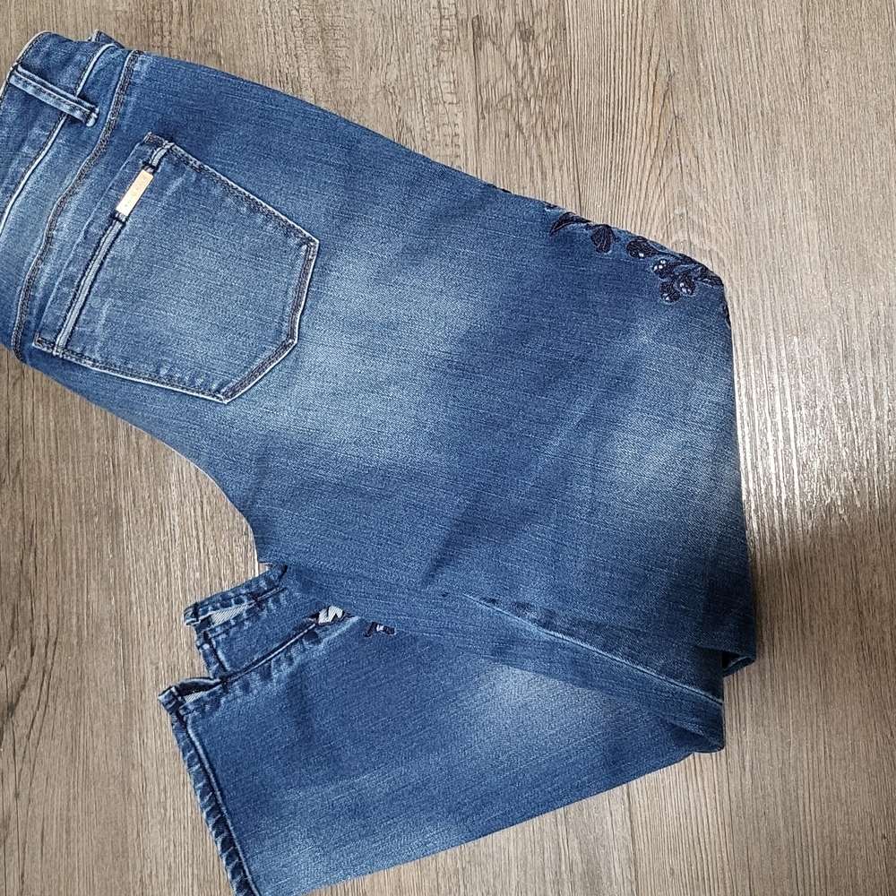 White House Black Market Blue Ankle Jeans